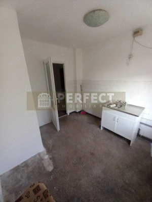 Ap.3 camere DECOMANDAT,Vest, etajul 4, Pret 72000 euro - imagine 14