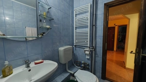 Cameră de închiriat în apartament 2 camere   Oradea, Str. Moldovei,apartament decomandat, mobilat - imagine 7  Cameră de închiriat în apartament 2 camere   Oradea, Str. Moldovei,apartament decomandat, mobilat - imagine 7