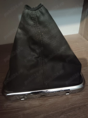 Manșon schimbător viteze Peugeot 407 și comanda butoane ușa sofer - imagine 2