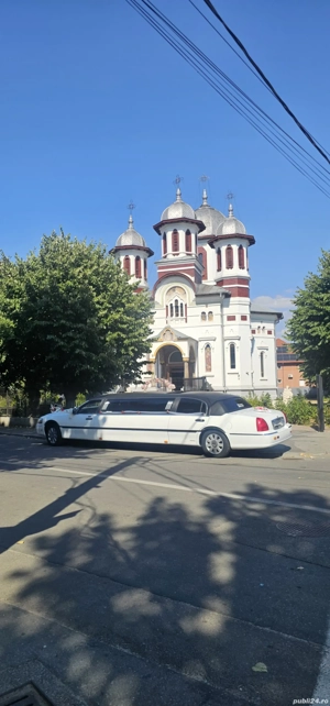 Vand Limuzina Lincoln Town Car
