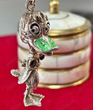 Pandantiv uimitor din argint cu model mobil Donald Duck emailat