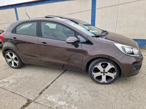 Kia Rio  2013 1.4mpi.109CP RAR efectuat