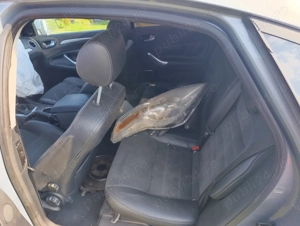 Vand  ford  ori ce piesa depe ford mondeo pentru dezmembrat ori ce piesa