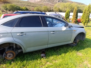 Vand  ford  ori ce piesa depe ford mondeo pentru dezmembrat ori ce piesa - imagine 2