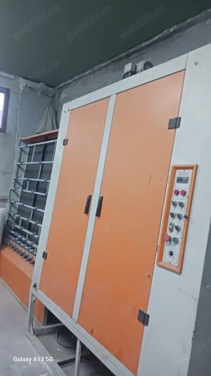 Utilaje sticla de vanzare