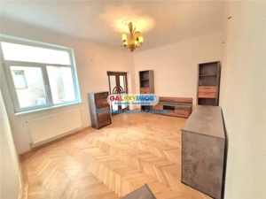 Ap. 3 camere in vila S+P+2et 85 mp an1936  zona Carol-Armeneasca