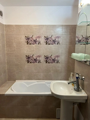 Central - Apartament 4 camere - Bulevardul 1 Decembrie 1918 - imagine 11 Central - Apartament 4 camere - Bulevardul 1 Decembrie 1918 - imagine 11