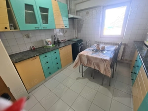 Apartament de 3 camere de închiriat zona Capitol - imagine 7