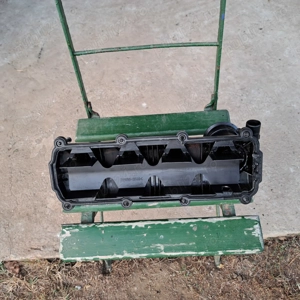 Vw golf 5 capac culbutori - imagine 2