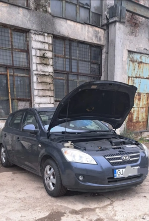 Dezmembrez kia ceed  - imagine 3