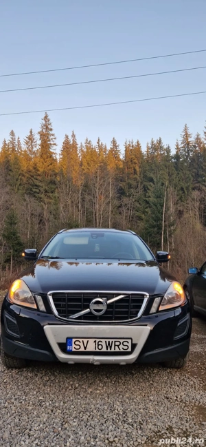 Vând Volvo XC 60 