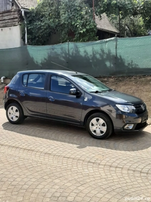 Dacia Sandero Laureat 898 cm  2019