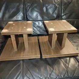 Suporturi pt. boxe din pal laminat