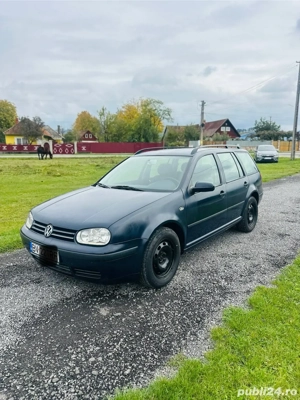 Golf 4 din 2001 de 1,6 Benzina Cu aer Incidre