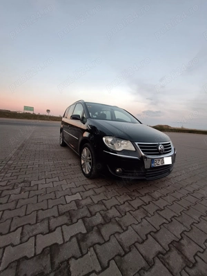 VW TOURAN 2.0 Diesel, Cutie Manuala