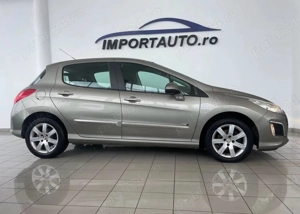 Peugeot 308 120 VTi Style - imagine 4