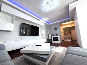 FABRIC - 5 CAM - DECOMANDAT - 2 NIVELE - PENTHOUSE - 2 BAI - ZONA ISTORICA--