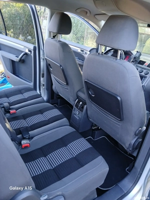 Volkswagen Touran 2.0 TDI - imagine 4