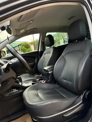 Hyundai Tucson IX35-AWD-2,00 CRDI-Automat-184 CP  - imagine 10 Hyundai Tucson IX35-AWD-2,00 CRDI-Automat-184 CP  - imagine 10