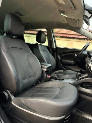 Hyundai Tucson IX35-AWD-2,00 CRDI-Automat-184 CP  - imagine 11 Hyundai Tucson IX35-AWD-2,00 CRDI-Automat-184 CP  - imagine 11