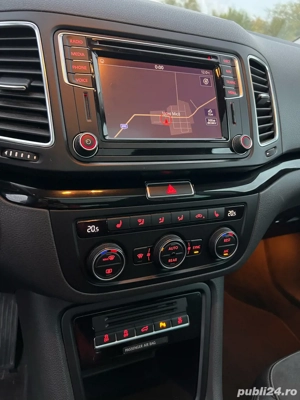 Vw Sharan 2.0TDI 4Motion Highline 6 locuri Navi Panoramic Posibilitate rate  Transport gratuit - imagine 16