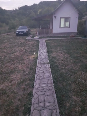 Vând casă. - imagine 4