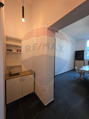 Spațiu de închiriat în Mediaș – zona centrală - imagine 5 Spațiu de închiriat în Mediaș – zona centrală - imagine 5