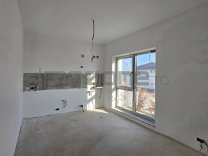 VILA OTOPENI - ZONA FERME| 4 CAMERE | 2 PARCARI | FINISATA LA ALB | COMISION 0%| - imagine 8 VILA OTOPENI - ZONA FERME| 4 CAMERE | 2 PARCARI | FINISATA LA ALB | COMISION 0%| - imagine 8