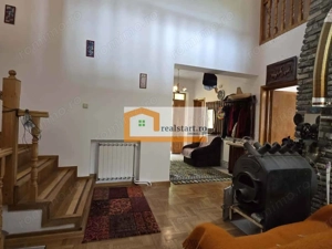 Vedere padure, panouri solare si fotovoltaice, pompa de caldura,  semineu - imagine 13