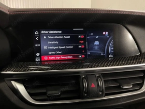 Alfa Romeo Stelvio - imagine 19