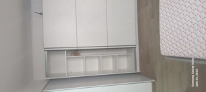 Inchiriez pe termen lung ( minim 1 an), apartament cu 2 camere.