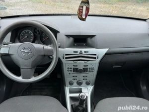 Opel Astra - imagine 2