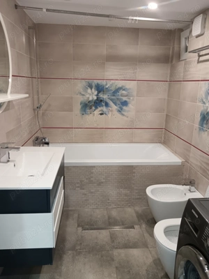 Vând casa 6 camere - imagine 2