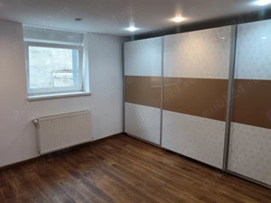 Vând casa 6 camere - imagine 5