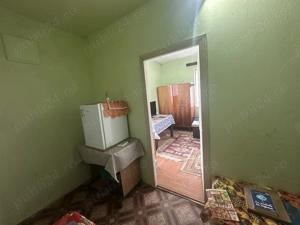 Inchiriez o camera intr-o casa - imagine 2