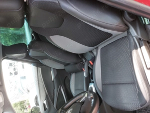 Opel Crossland X 5 uși 1.2 - imagine 9