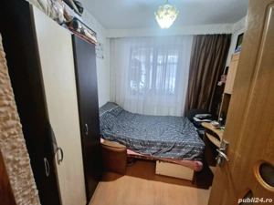 Ap. 3 camere- decomandat- parter+balcon și beci, Plevna - imagine 6