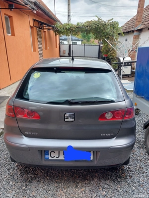 Vând Seat Ibiza