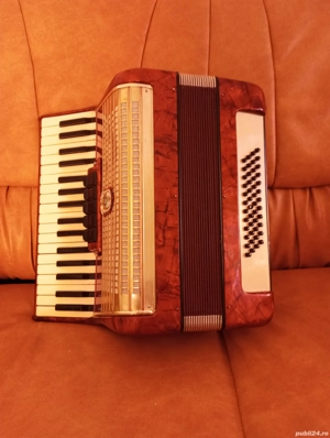 acordeon weltmeister 48 bași 
