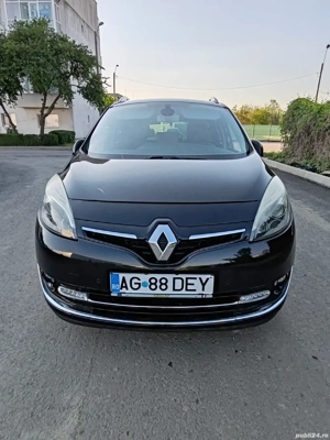 Renault Grand Scenic Bose Edition 7 locuri