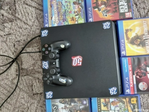 PS4 + maneta + 10 jocuri in stare foarte buna - imagine 2