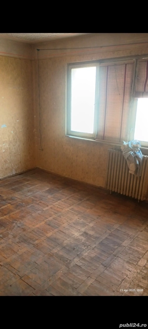 Apartament  - imagine 4