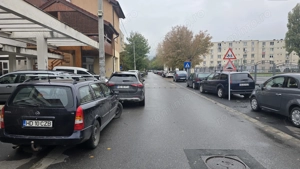 Inchiriez spatiu comercial in Deva, zona Dacia (in spatele scolii), compus din doua spatii alaturate - imagine 13