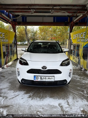 vand  toyota yaris cross 10 ani garantie hibrid automata - imagine 2