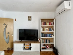 Apartament cu 3 camere, zona semicentrală, Bld Nicolae Titulescu - imagine 2