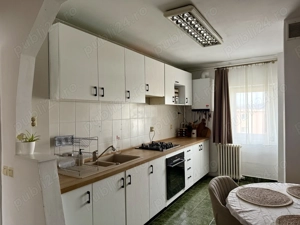 Apartament cu 3 camere, zona semicentrală, Bld Nicolae Titulescu - imagine 10