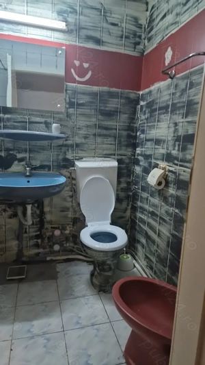 Inchiriez apartament 3 camere Centru 300 euro - imagine 10