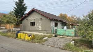 Vând casă la Murani