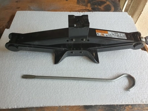 cric roti NISSAN,renault dacia duster, nou