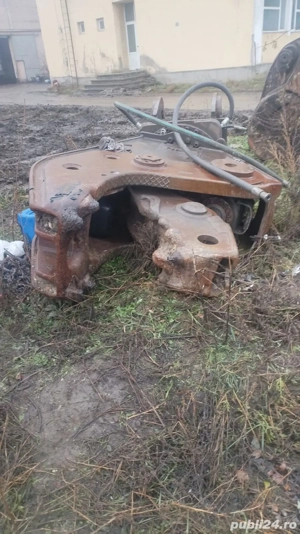 Picon Atlas Copco 3.5 tone si Pulverizator 5 tone - imagine 2